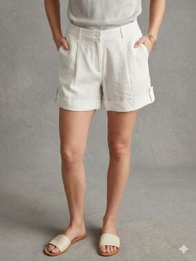 Blue Sol Ivory Linen Blend Pleated Cuffed Shorts - Size 6